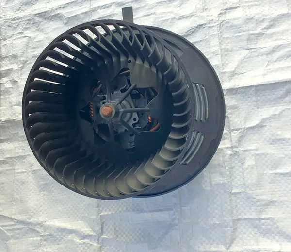 Ventilador BMW Série 1 E87 2005 982486B image 2