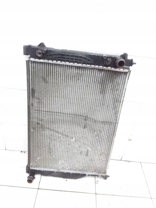 Begagnad Audi OE vattenkylare OEM ARA194095 image 3