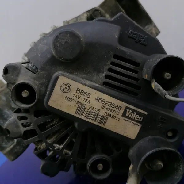 Vaihtovirtageneraattori Fiat 75A image 7