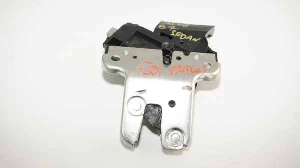 Fecho de porta-malas OEM 360188258 para VW Passat B7 Sedan 2010-2014 image 2