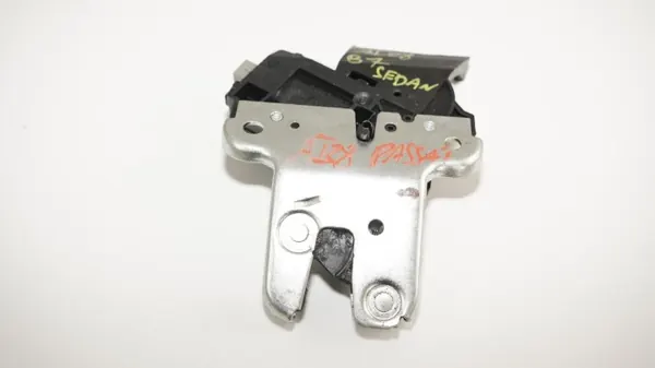 Fecho de porta-malas OEM 360188258 para VW Passat B7 Sedan 2010-2014 image 6