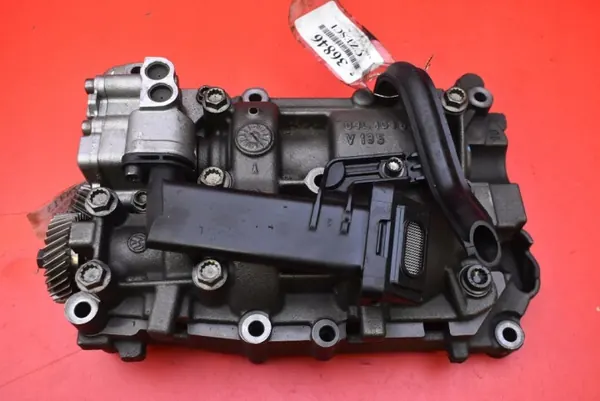 Öljypumppu OEM 03L103537 Skoda Superb 2.0 TDI:lle image 2