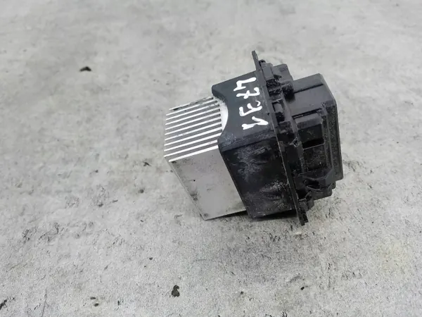 VALEO Blazerweerstand OEM voor Peugeot 207 1.6 VTI image 3