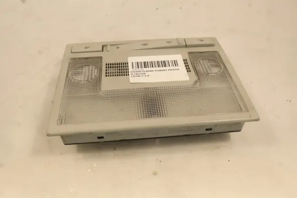 OEM 5P0947105AY Etuohjaamon Valo Seat Altealle image 3