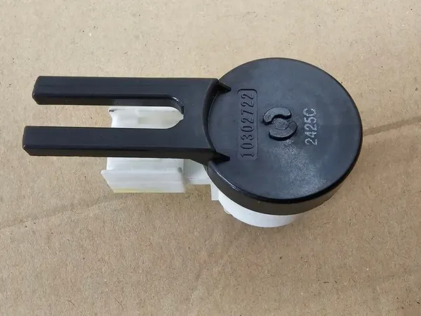 Bremsenpedal-Positionssensor Chevrolet Aveo T-300 image 2