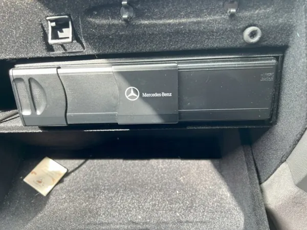 Changer CD avec magazine OEM A2038703389 image 3