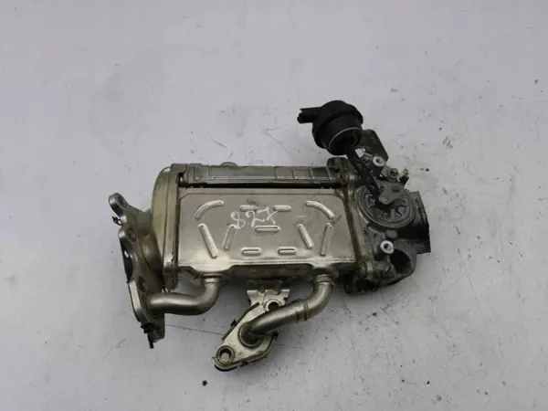 Refroidisseur EGR OEM A6541401700 pour Mercedes-Benz E W213 image 2