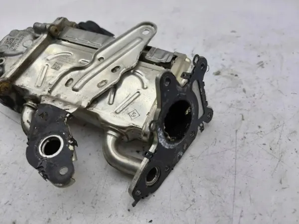 Refroidisseur EGR OEM A6541401700 pour Mercedes-Benz E W213 image 4