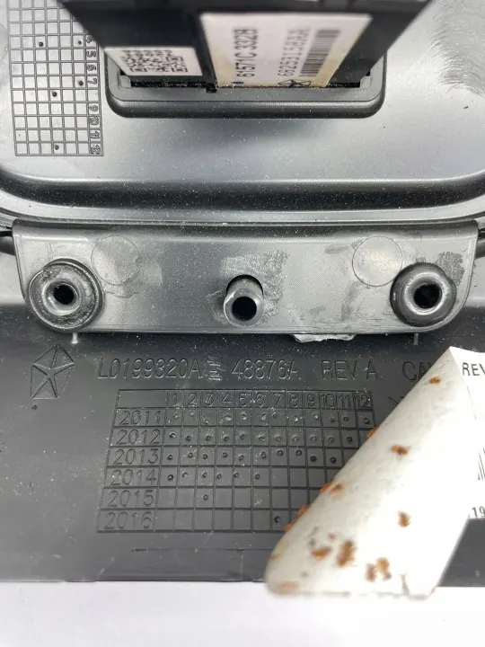 Port USB Dodge Charger OEM 48876A - Occasion image 4