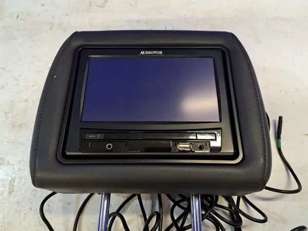 Päännoja Lincoln Navigator 2011 OEM HEADREST image 3