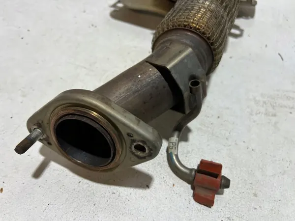 Mazda CX-30 Katalysaattori OEM jhsddj 2.0 Skyactiv-X image 7