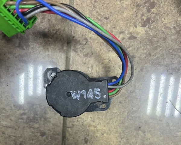 Sensor Temperatura Qualidade Ar OEM 8633677 Volvo image 5