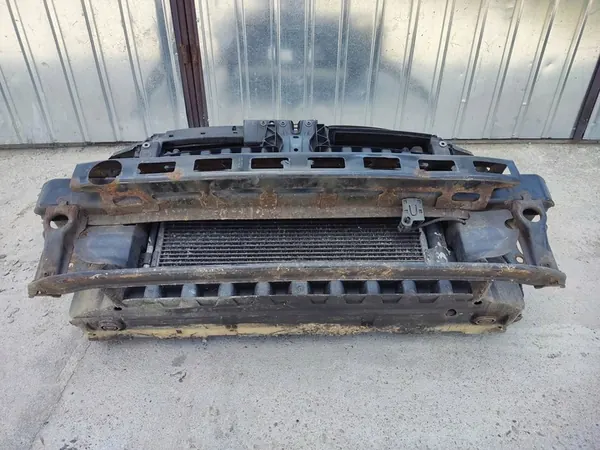 Vorderträger mit Kühler VW Golf VI 1.6TDI image 8