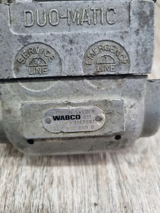 Wabco 4528020090 Kaapeliliittimet - Käytetty image 3