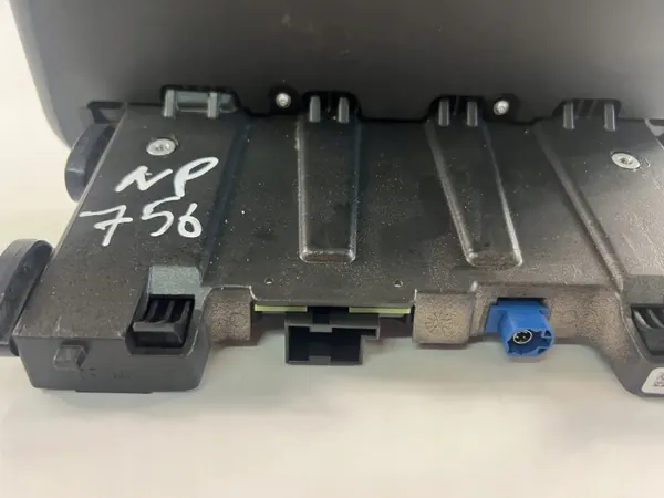 VW ID.3 Navigationsskärm OEM 10A919605H Begagnad image 3