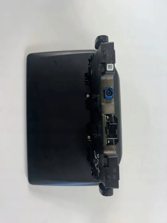 VW ID.3 Navigationsskärm OEM 10A919605H Begagnad image 4