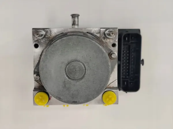 Bomba controlador ABS OEM 56110-55L10 Usado image 8