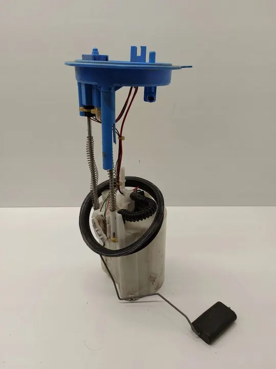 VW Tiguan 2.0 TSI Brandstofpomp 5N0919051J image 5