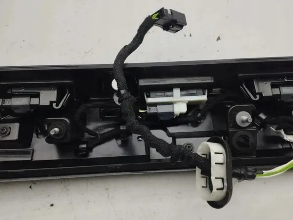 Heckklappenblende Citroen C4 III OEM 9838657780 image 9