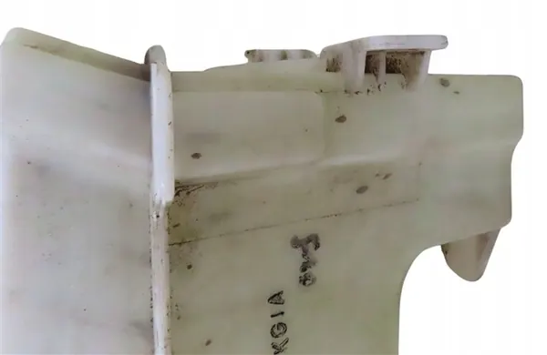 Ruitensproeiervloeistofreservoir Hyundai i20 II 2014-2020 OEM 98610-C8000 image 4