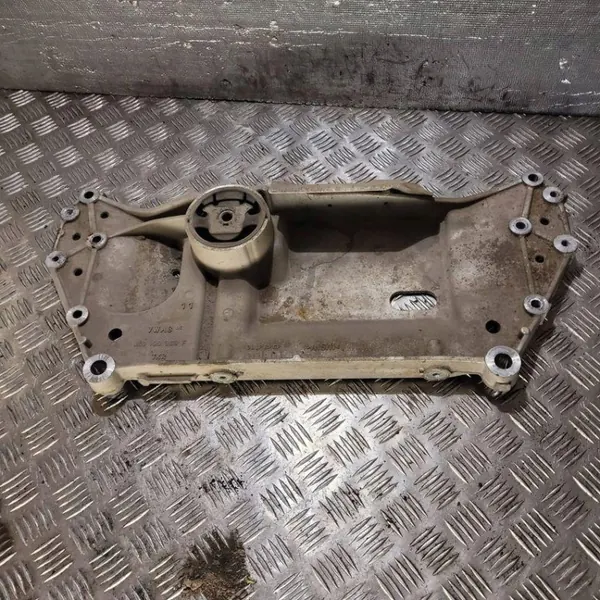 Plaquettes de frein avant OEM 1K0199369F pour VW Golf VI image 2