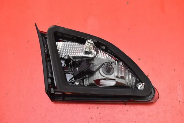 Höger Baklykta 25870194 Opel Astra 4 IV J Sedan Lift image 2