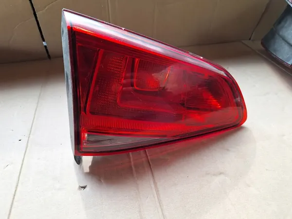 Lámpara trasera izquierda para VW Golf VII image 3