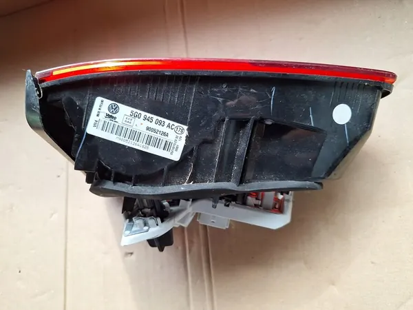 Lámpara trasera izquierda para VW Golf VII image 7