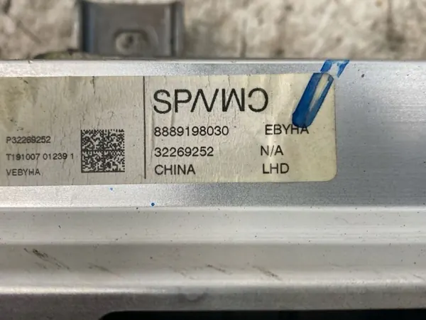 Coluna de direção Volvo XC40 2020 OEM 32269252 image 6