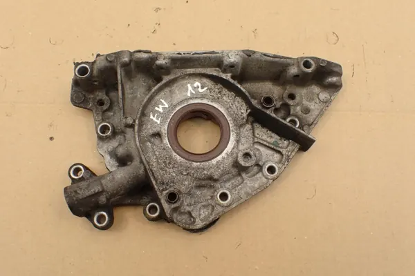 Pompe à huile OEM 9636721780 pour Peugeot 407 2.2 16V image 8