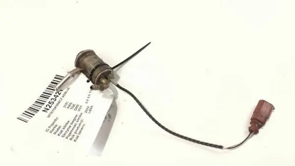 Inyector AdBlue MAN TGE OEM 2N01311130 - Usado image 2