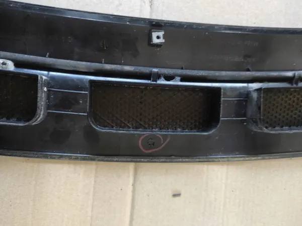 Mercedes A-luokka W169 pyyhinritilä OEM A1698360018 image 9