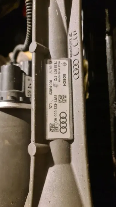 Audi Verteilergetriebe OEM 8W1423055AD - Gebraucht image 3