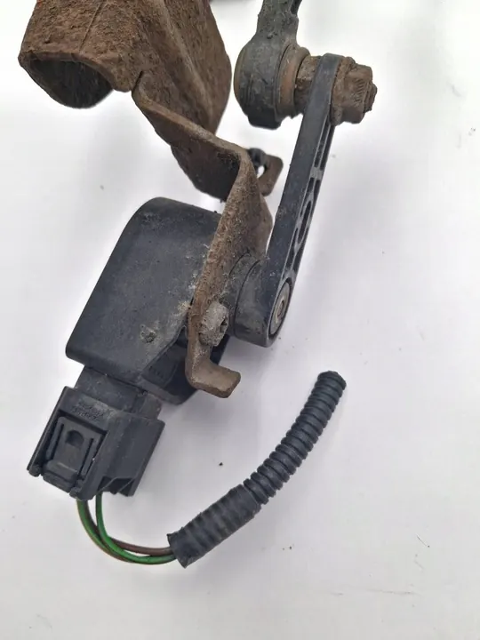 Sensor de Nível Volvo V40 OE 31258179 image 4