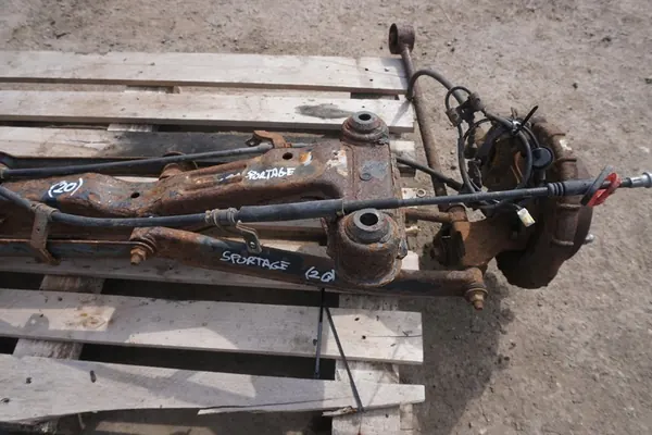 KIA SPORTAGE II 2004-2010 Trave di Sospensione Posteriore OEM 354657683234 image 4