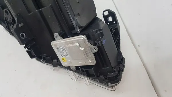 MERCEDES B-KLASSE W246 VOORLICHT BI-XENON image 9