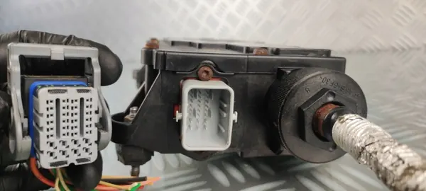 Mécanisme frein à main électrique OEM 360100002N Renault image 4