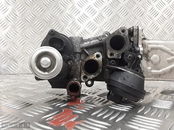 EGR-venttiili Skoda Octavia II Lift 1.6 TDI image 2