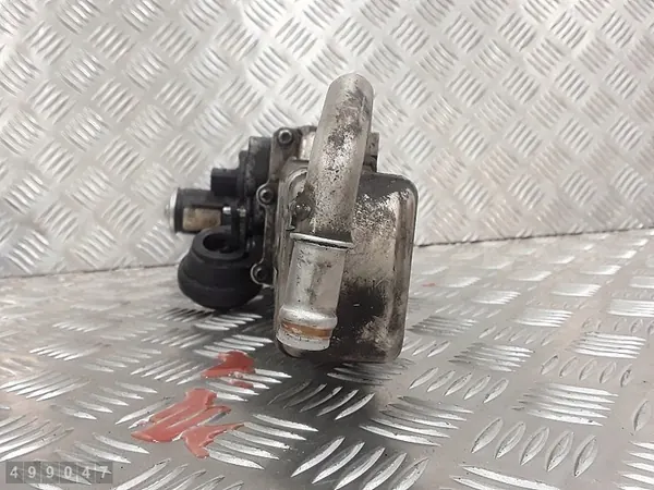 EGR-venttiili Skoda Octavia II Lift 1.6 TDI image 6