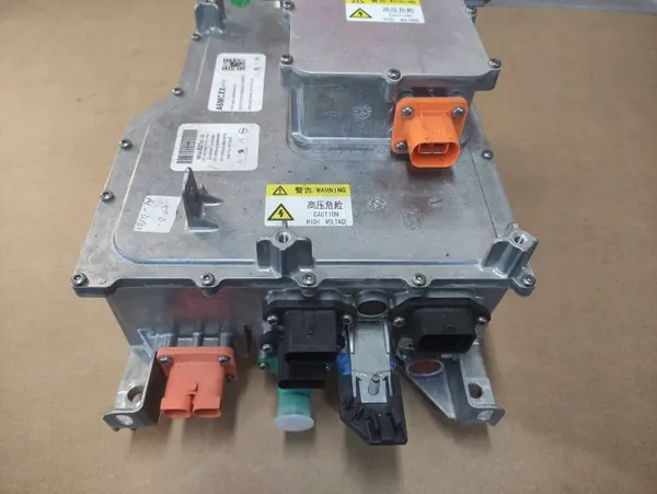 Módulo Convertidor Híbrido OEM 9839383180 para Corsa F19 image 6