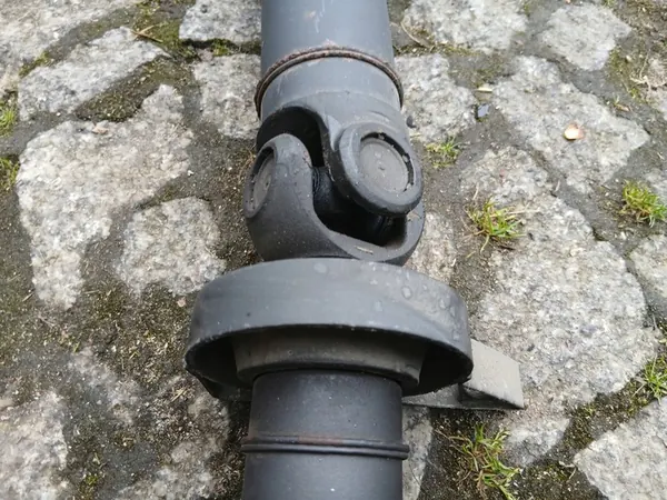 VOLVO S60 I V70 II XC70 2.4 D5 AWD Drivaxel image 8