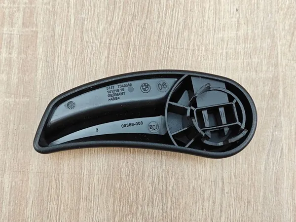 BMW OE Motorhuveöppningshandtag OEM 7343389 5-serien image 4