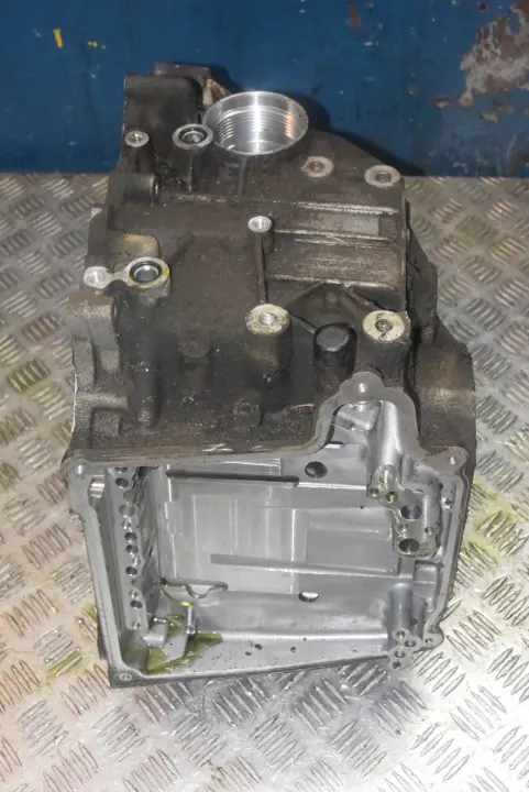 DSG DQ250 Växellådshus OEM 02E301103K image 5