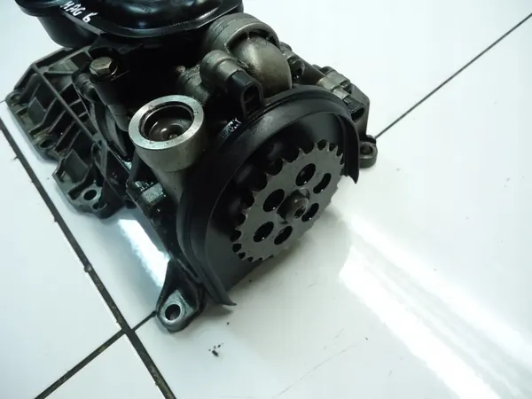 Bomba de óleo BMW 7810823 para 3 E90 2.0D N47D20 image 3