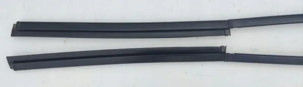 Daklijst rechts OEM 5259WREHJYTKUYLTIUKGHJD Toyota RAV4 image 3