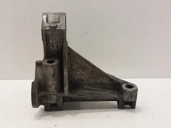 Support pompe direction OEM 028145531 pour VW Golf II image 3