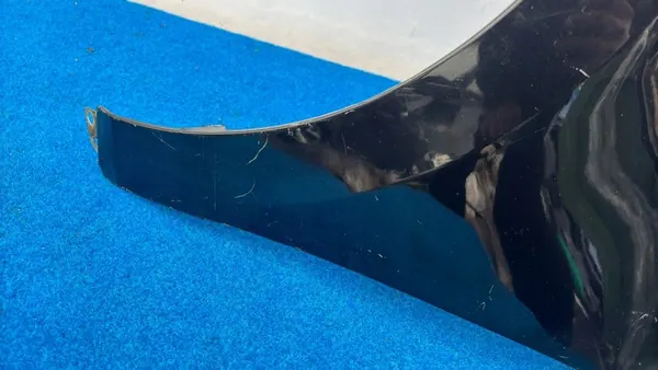 VW T-ROC Vänster Framskärm 6R0821105A image 2