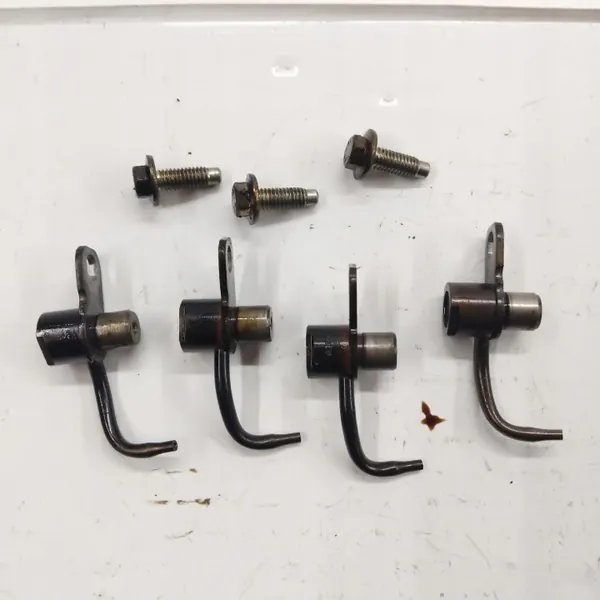 Buse d'huile Nissan OE OEM QASHQAI III J12 1.3 DIG-T image 2