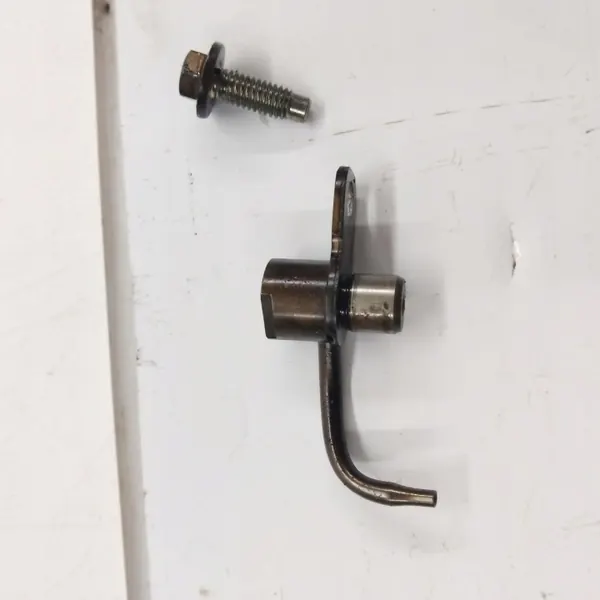 Buse d'huile Nissan OE OEM QASHQAI III J12 1.3 DIG-T image 5