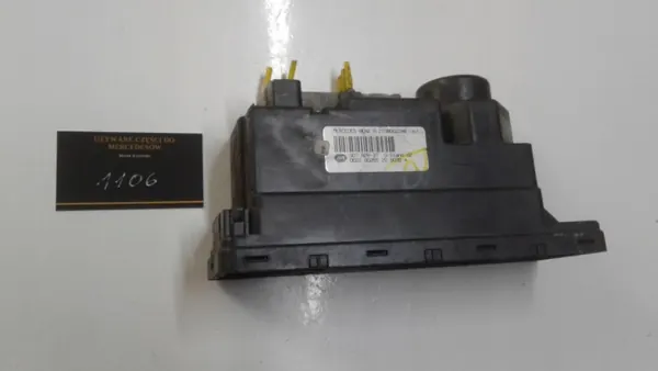 Låspump Mercedes W210 OEM 2108002248 - Begagnad image 2